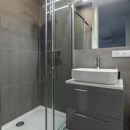 P&o Mennica X Appartamento Varsavia