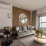 Apartment P&o Mennica X *