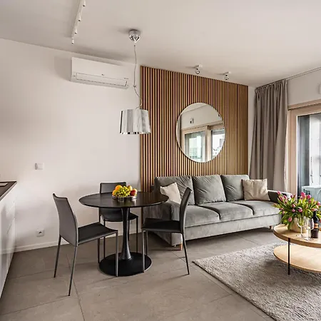 P&o Mennica X * 바르샤바